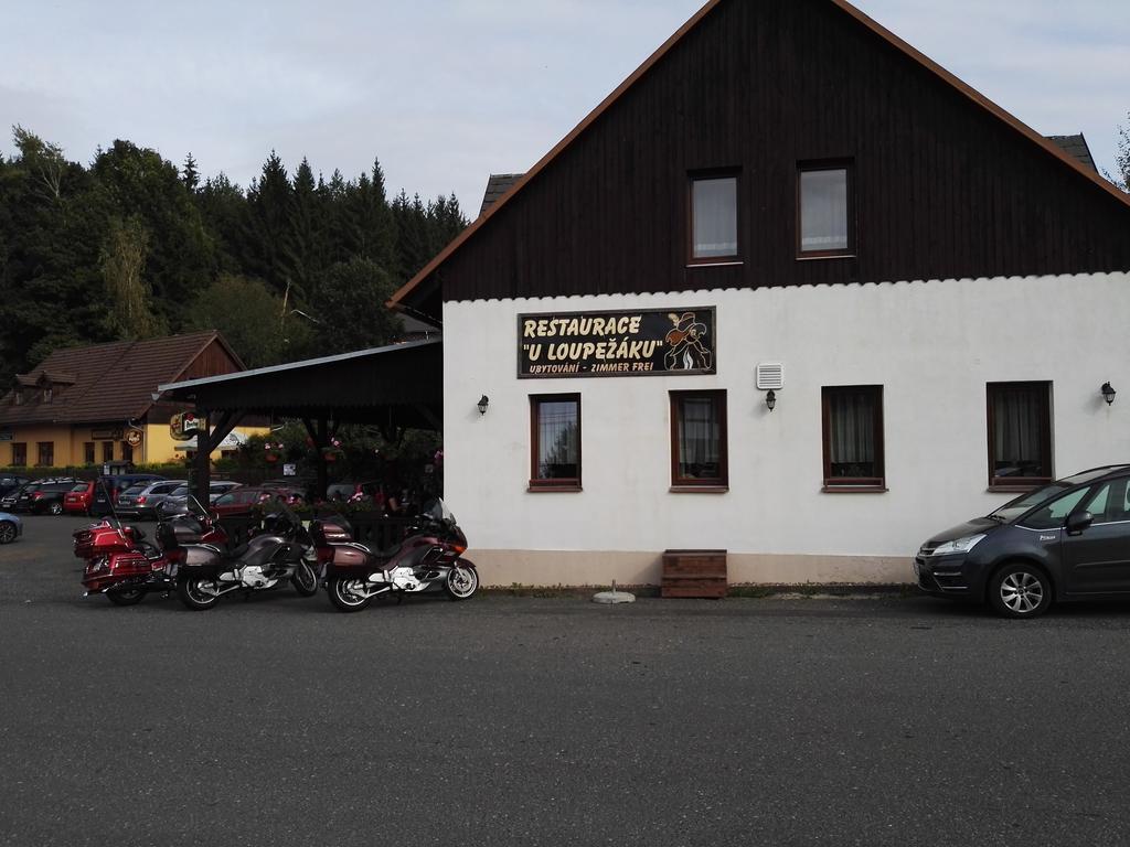Pension U Loupežáku Hotel Jetrichovice  Bagian luar foto